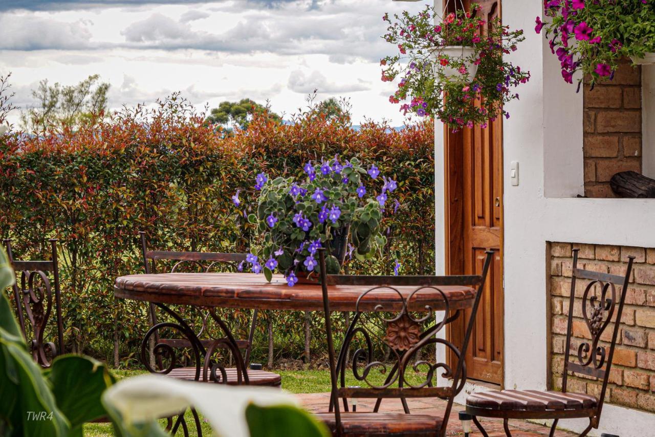 Casa De Las Flores Villa de Leyva Esterno foto