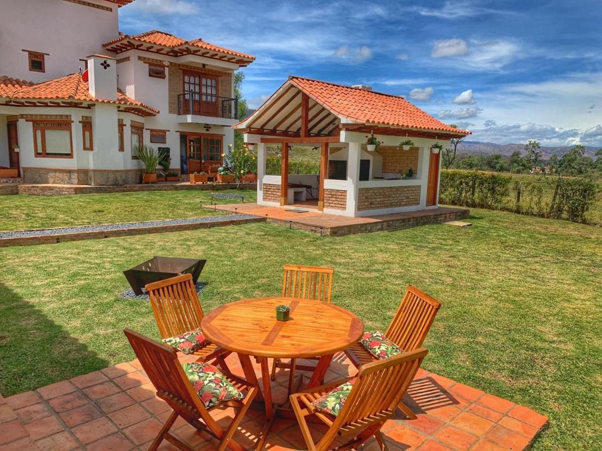 Casa De Las Flores Villa de Leyva Esterno foto